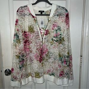 NEW torrid floral lace, long sleeve zip up top.